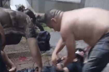 Motociclista tem perna esmagada em acidente de trânsito em avenida de Manaus