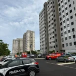 Criança morre após cair do quinto andar de prédio no Parque 10