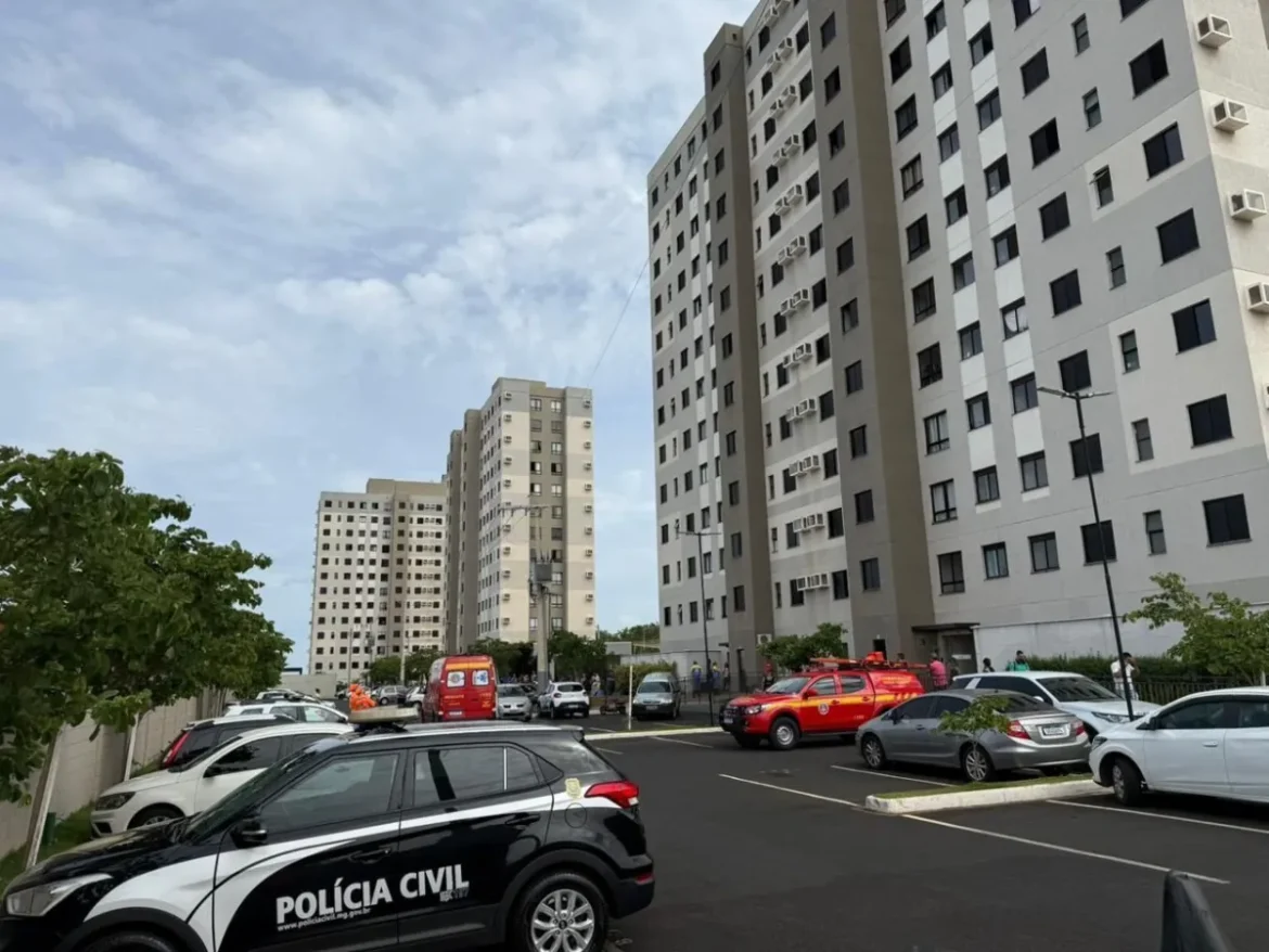 Criança morre após cair do quinto andar de prédio no Parque 10