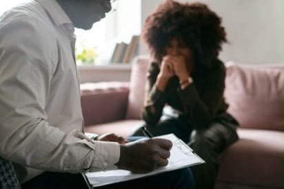 Violência psicológica pode afetar memória, sono e percepção da dor