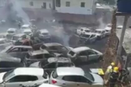 Incêndio destrói mais de 20 carros em galpão na zona Norte de Manaus