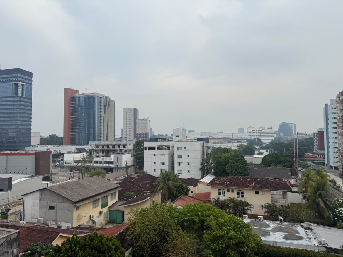 Fumaça em Manaus acende alerta para a saúde respiratória; veja como se proteger