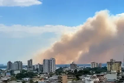 Incêndio gigante em Iranduba devasta área equivalente a 600 campos de futebol e deixa ar péssimo em Manaus